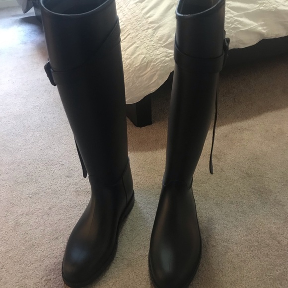 Burberry Rubber Boots - Picture 2 of 4